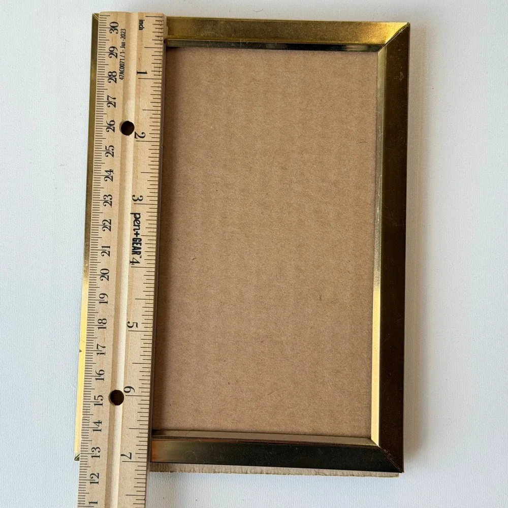 Vintage Gold Metal Picture Frame 5x7‎ Gold Minimalist Brass Cottagecore